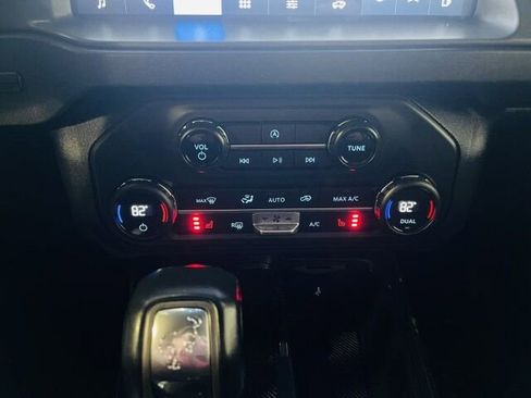 Used 2025 Ford Bronco Big Bend AWD/4WD image 30