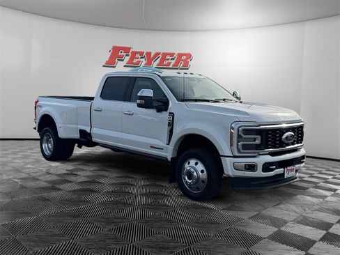 Certified 2024 Ford F450 Limited w/ FX4 Off-Road Package image 7