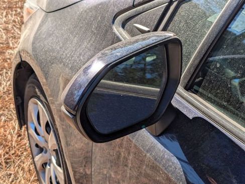 Used 2024 Toyota Corolla LE image 25