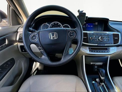 Used 2015 Honda Accord LX image 8