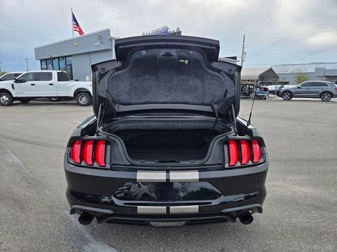 Used 2018 Ford Mustang Premium image 17