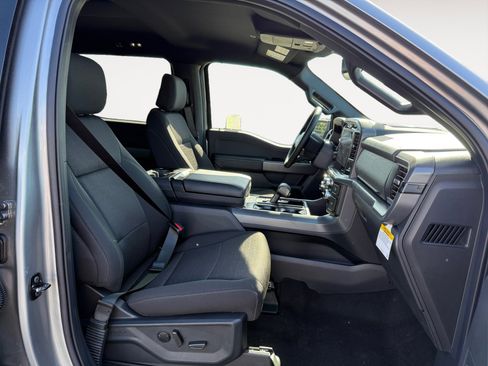 New 2025 Ford F150 XLT w/ Equipment Group 302A MID image 19
