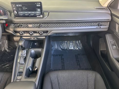 Used 2026 Honda Accord LX image 32