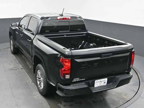 Used 2024 Chevrolet Colorado LT w/ LT Convenience Package image 33