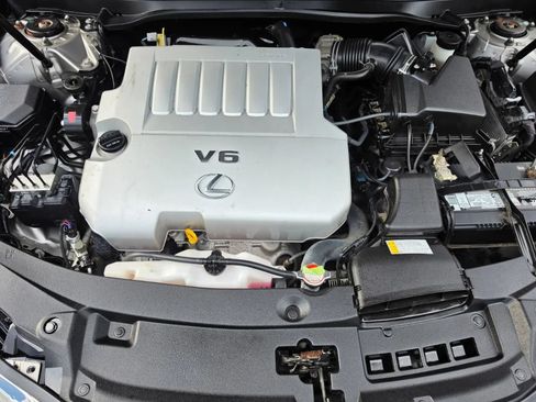 Used 2016 Lexus ES 350 w/ Luxury Package w/Wood Trim FWD image 16