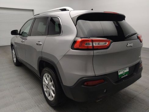 Used 2014 Jeep Cherokee Latitude FWD image 5