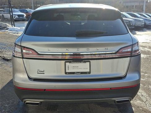 Certified 2023 Lincoln Nautilus Reserve image 5