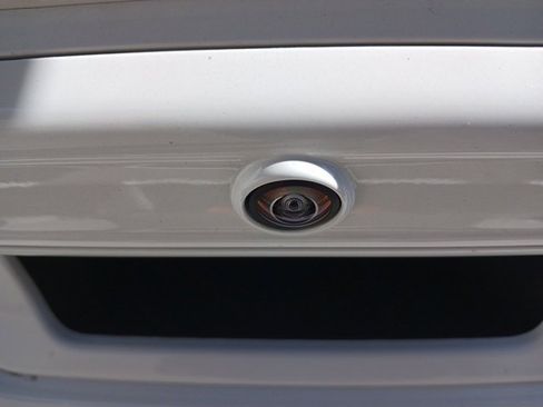 Used 2025 RAM 3500 Limited image 5