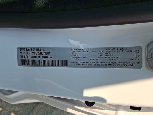 New 2027 Chrysler Pacifica LX FWD image 13