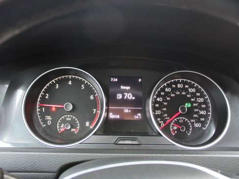 Used 2019 Volkswagen Golf S AWD/4WD image 14