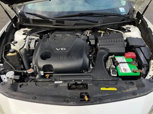 Used 2016 Nissan Maxima Platinum image 30