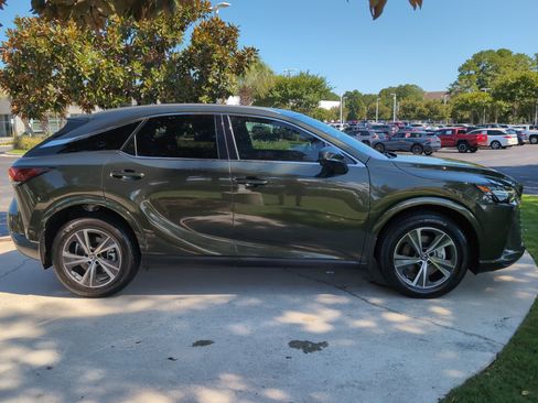 Used 2026 Lexus RX 350h w/ Convenience Package AWD/4WD image 11