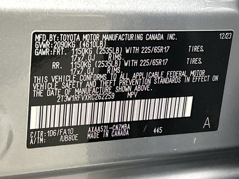 Used 2024 Toyota RAV4 XLE w/ Convenience Package FWD image 36