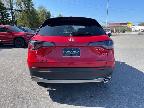New 2026 Honda HR-V Sport image 5