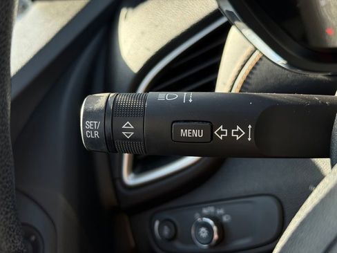 Used 2017 Chevrolet Trax LT image 26