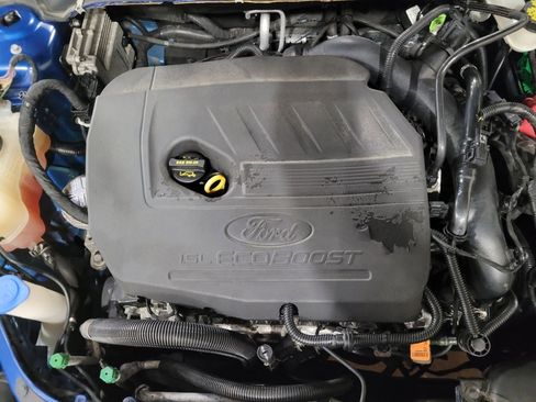 Used 2017 Ford Fusion SE w/ Fusion SE Technology Package image 30