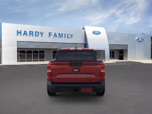 Used 2026 Ford Maverick XLT w/ XLT Luxury Package FWD image 5