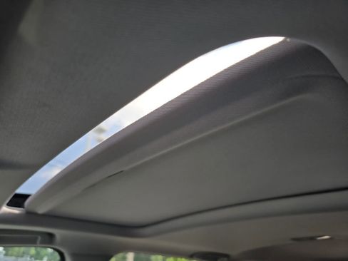 Used 2018 Honda CR-V EX image 25