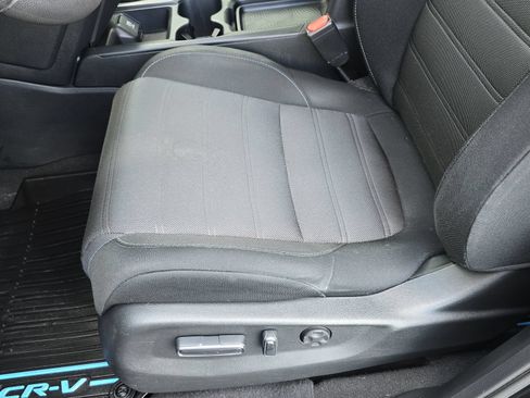 Used 2017 Honda CR-V EX image 28