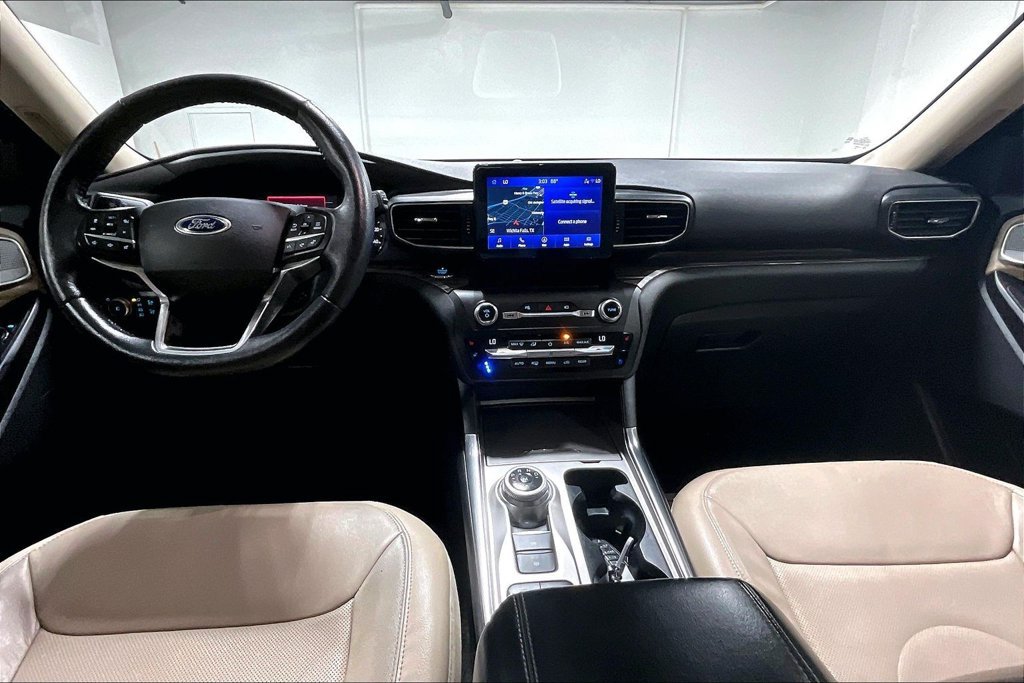 Used 2020 Ford Explorer Limited RWD image 18