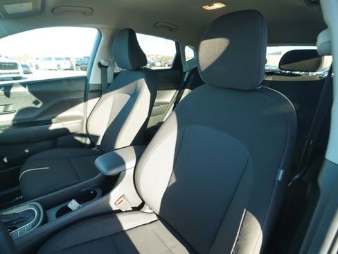 Used 2024 Hyundai Kona SEL image 35