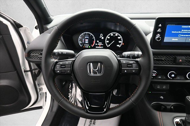 Used 2026 Honda HR-V Sport image 14