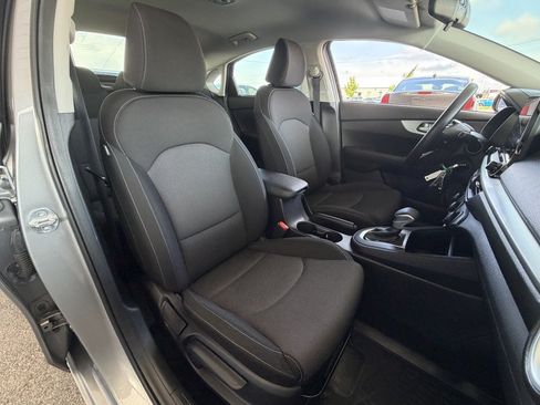 Used 2024 Kia Forte LXS FWD image 22