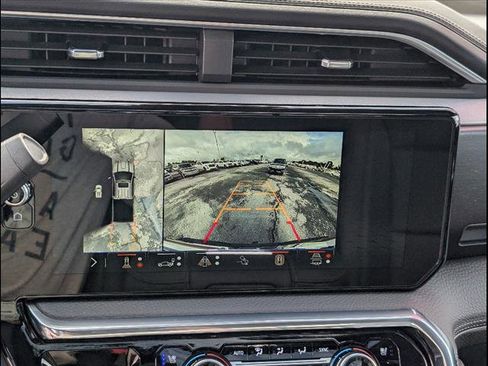 New 2026 GMC Sierra 2500 Denali w/ Denali Reserve Package image 7