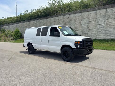 Used 2011 Ford E-250 and Econoline 250 w/ PWR Group RWD image 11