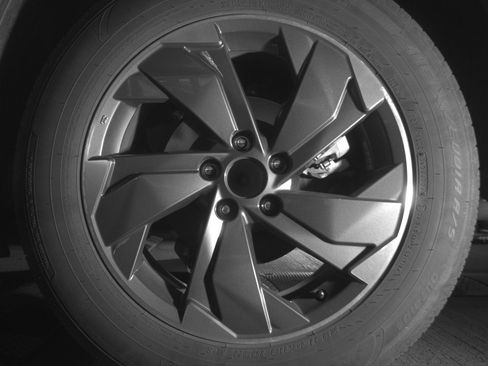 Used 2025 Nissan Rogue SV image 14