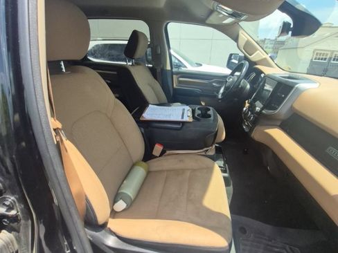 Used 2020 RAM 1500 Big Horn AWD/4WD image 4