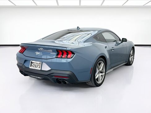 Used 2024 Ford Mustang Premium RWD image 4