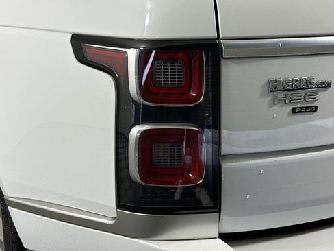 Used 2020 Land Rover Range Rover HSE image 36
