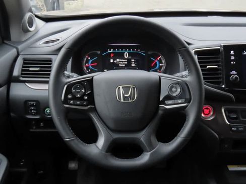 Certified 2022 Honda Pilot Special Edition image 20