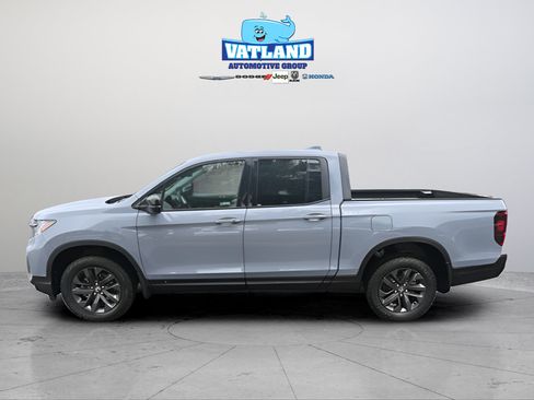 New 2026 Honda Ridgeline Sport image 2