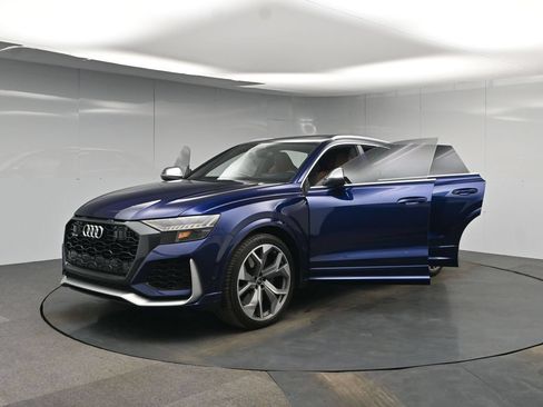 Used 2022 Audi RS Q8 w/ Luxury Package AWD/4WD image 54