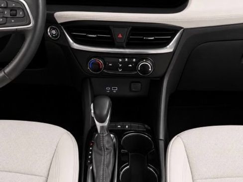 Used 2024 Buick Encore GX Preferred FWD image 24