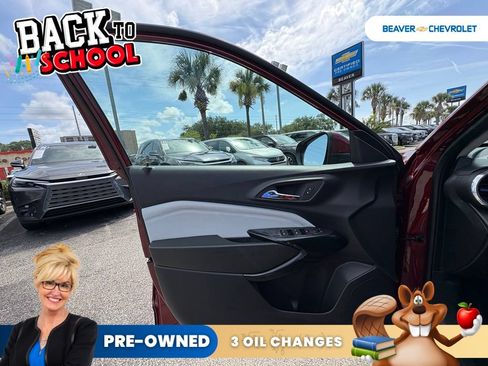 Used 2025 Chevrolet Trax LT FWD image 33