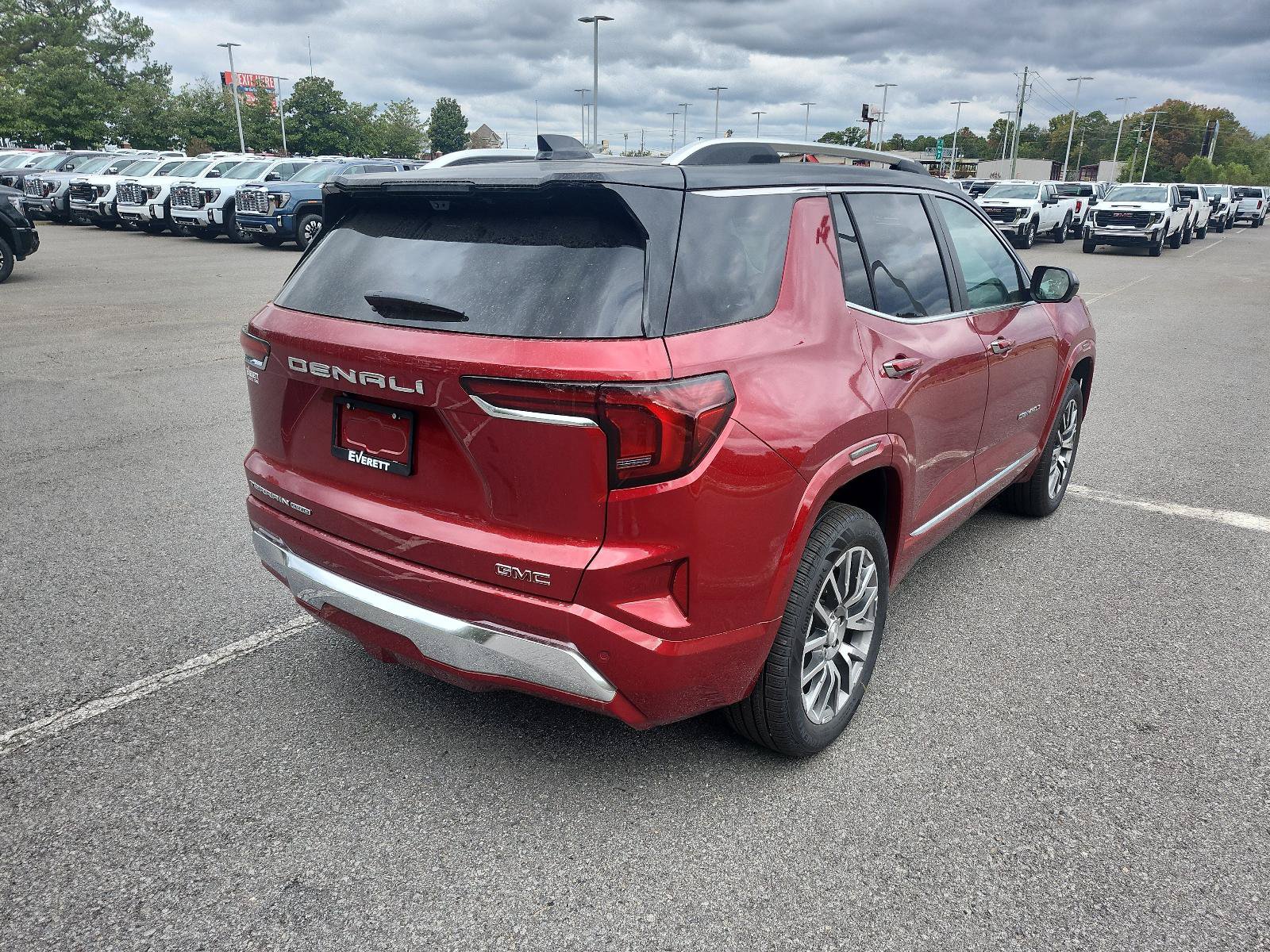 New 2027 GMC Terrain Denali AWD/4WD image 3
