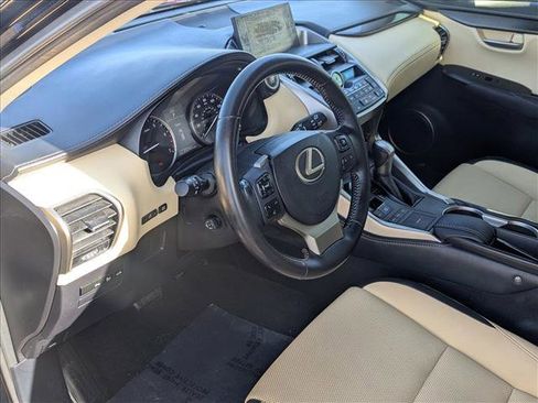 Used 2016 Lexus NX 200t FWD image 10