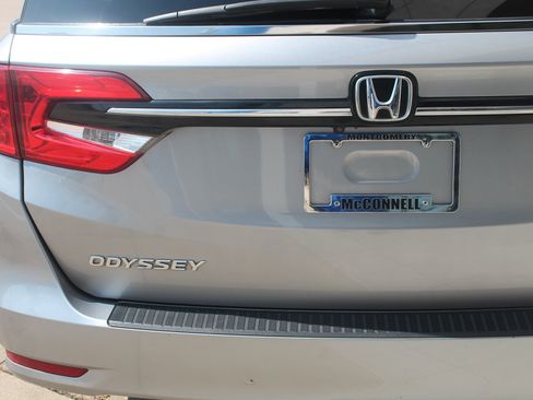 Used 2021 Honda Odyssey EX-L image 5
