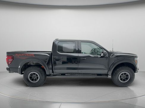 Used 2025 Ford F150 Raptor AWD/4WD image 4