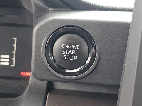 Used 2024 Toyota Tacoma SR5 AWD/4WD image 14