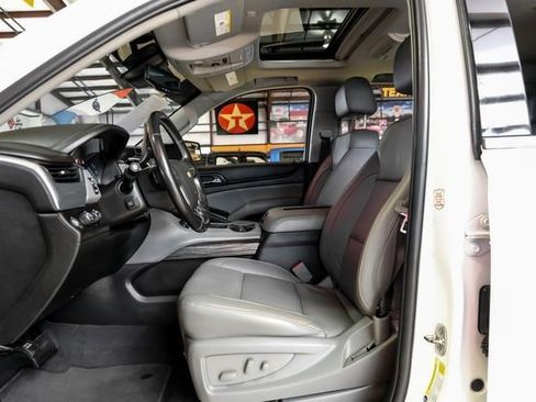 Used 2019 Chevrolet Tahoe LT AWD/4WD image 6