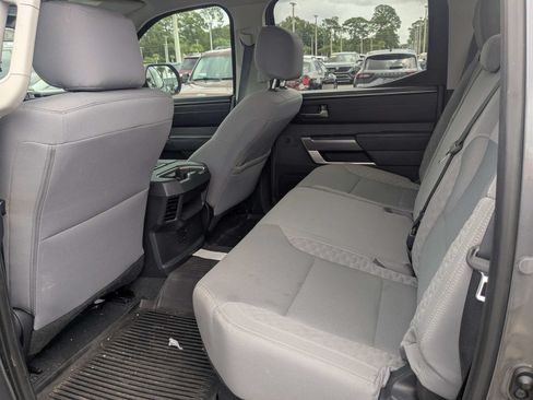 Used 2024 Toyota Tundra SR5 w/ SR5 Convenience Package AWD/4WD image 14