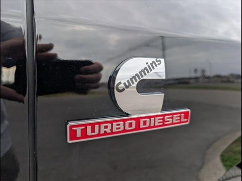 Used 2025 RAM 2500 Laramie image 20