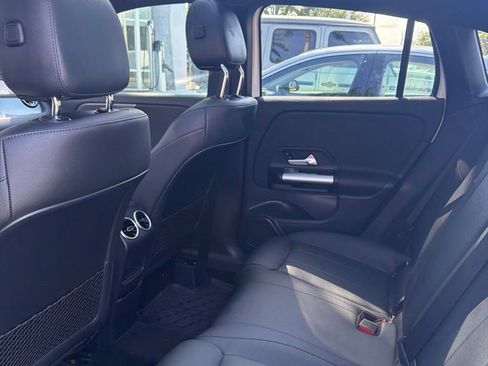 Used 2023 Mercedes-Benz GLA 250 image 9