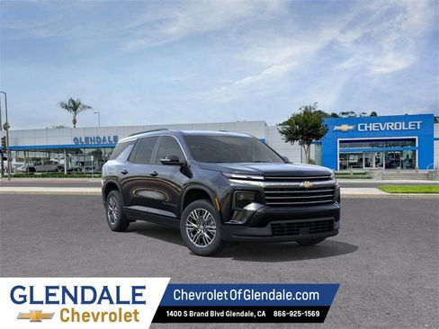 New 2026 Chevrolet Traverse LT w/ Driver Confidence Package image 1