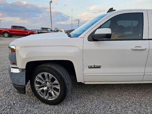 Used 2017 Chevrolet Silverado 1500 LT w/ Texas Edition image 4