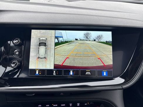Used 2023 Buick Envision Avenir AWD/4WD image 40